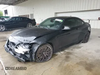 2020 BMW M2 Competition z VIN WBS2U7C03L7E15628, wystawiony jako Copart lot #66347314 z przebiegiem 68 147 mil mil oraz Czysty tytuł • Clean title. Historia ofert i sprzedaży dostępna na DreamBid. Obrazek 1.