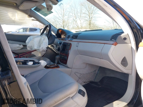 2002 Mercedes-Benz S-Class 4.3L with VIN WDBNG70J72A237700, listed as a IAAI auction lot 41700169 with 153,977 mi miles. Bid and sale history available at carsss.com. Image 5.