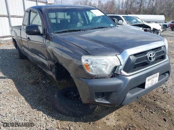 2012 Toyota Tacoma with VIN 5TFTX4CN9CX014479, listed as a IAAI auction lot 41535617 with 118,540 mi miles. Bid and sale history available at carsss.com. Image 6.