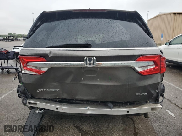 2018 Honda Odyssey Elite z VIN 5FNRL6H94JB107589, wystawiony jako Copart lot #58347385 z przebiegiem 98 761 mil mil oraz Szkoda całkowita • Salvage title. Historia ofert i sprzedaży dostępna na DreamBid. Obrazek 6.