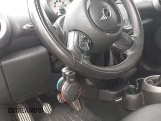 2012 MINI Countryman S with VIN WMWZC3C55CWM26367, listed as a IAAI auction lot 41839371 with 113,577 mi miles and . Bid and sale history available at DreamBid. Image 11.