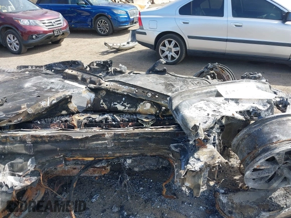 2023 Tesla Model S z VIN 5YJSA1E59PF519768, wystawiony jako IAAI lot #41744097 z przebiegiem Nie podano mil oraz . Historia ofert i sprzedaży dostępna na DreamBid. Obrazek 5.