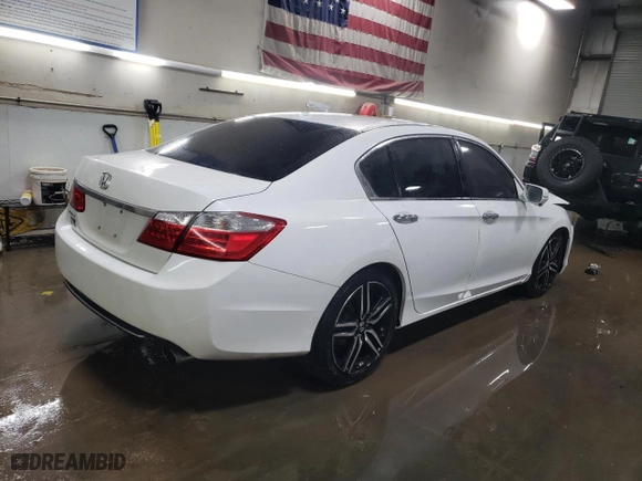 2014 Honda Accord Sedan EX-L with VIN 1HGCR2F88EA171237, listed as a Copart auction lot 47496285 with 86,325 mi miles and Salvage Title. Bid and sale history available at carsss.com. Image 3.