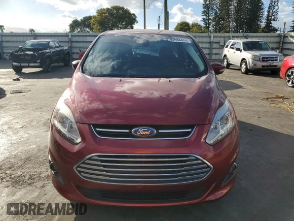 2017 Ford C-Max Titanium z VIN 1FADP5DU5HL109402, wystawiony jako Copart lot #82934474 z przebiegiem 14 617 mil mil oraz Nie do naprawy • Non repairable. Historia ofert i sprzedaży dostępna na DreamBid. Obrazek 5.