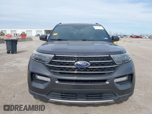 2020 Ford Explorer XLT z VIN 1FMSK7DH3LGA67680, wystawiony jako IAAI lot #41793104 z przebiegiem 57 409 mil mil oraz . Historia ofert i sprzedaży dostępna na DreamBid. Obrazek 12.