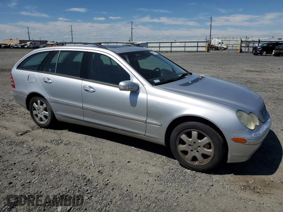2002 Mercedes-Benz C 230/260/280/320 с VIN WDBRH64J62F209313, выставлен на аукционе Copart как лот 66457565 с пробегом Не указан миль и Списание • Salvage title. История ставок и продаж доступна на DreamBid. Изображение 4.