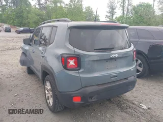 2018 Jeep Renegade Altitude with VIN ZACCJABB1JPJ40873, listed as a IAAI auction lot 42124424 with Not provided miles and . Bid and sale history available at DreamBid. Image 3.