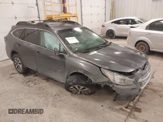 2022 Subaru Outback Premium with VIN 4S4BTADC8N3216299, listed as a IAAI auction lot 41397930 with Not Provided miles. Bid and sale history available at carsss.com. Image 1.