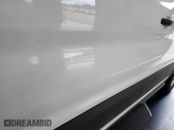 2023 Ford Transit Cargo с VIN 1FTBR1Y81PKA72158, выставлен на аукционе IAAI как лот 42526405 с пробегом 52 669 миль миль и . История ставок и продаж доступна на DreamBid. Изображение 8.