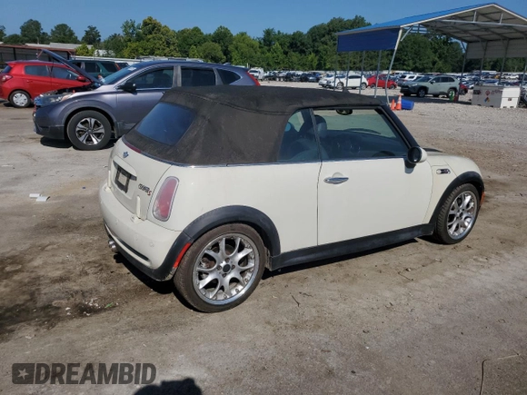 2006 MINI Convertible S с VIN WMWRH33546TF85908, выставлен на аукционе Copart как лот 61363025 с пробегом 105 053 миль миль и Списание • Salvage title. История ставок и продаж доступна на DreamBid. Изображение 3.
