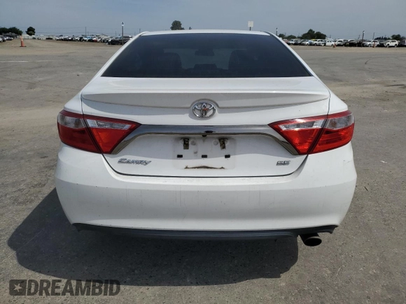 2015 Toyota Camry XLE with VIN 4T1BF1FK2FU975506, listed as a Copart auction lot 54551985 with 134,641 mi miles and Salvage Title. Bid and sale history available at carsss.com. Image 6.