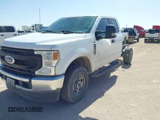 2022 Ford F-250 XL with VIN 1FT7X2B67NED41980, listed as a IAAI auction lot 41949068 with 198,485 mi miles and . Bid and sale history available at DreamBid. Image 2.
