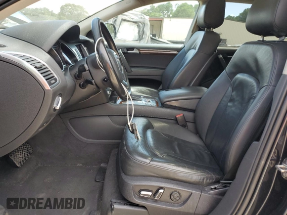 2010 Audi Q7 Premium Plus with VIN WA1LYAFE1AD001709, listed as a Copart auction lot 60903275 with 231,322 mi miles and Salvage title. Bid and sale history available at DreamBid. Image 7.