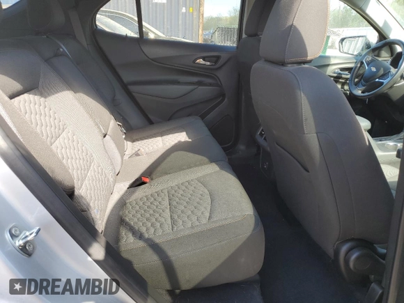 2021 Chevrolet Equinox LT z VIN 3GNAXUEV8MS130867, wystawiony jako Copart lot #56653705 z przebiegiem 42 510 mil mil oraz Szkoda całkowita • Salvage title. Historia ofert i sprzedaży dostępna na DreamBid. Obrazek 11.