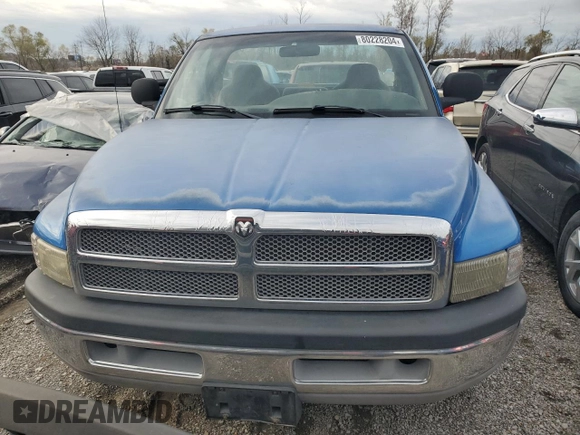 2001 Dodge Ram 2500 with VIN 3B7KC26Z81M508040, listed as a Copart auction lot 80228204 with 266,621 mi miles and Clean Title. Bid and sale history available at carsss.com. Image 5.