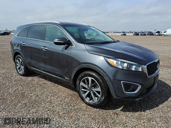 2017 Kia Sorento LX with VIN 5XYPGDA34HG330711, listed as a Copart auction lot 51002625 with 133,024 mi miles and Clean Title. Bid and sale history available at carsss.com. Image 4.