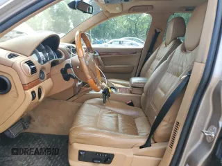2004 Porsche Cayenne S with VIN WP1AB29P64LA72995, listed as a Copart auction lot 66125985 with 119,921 mi miles and Clean title. Bid and sale history available at DreamBid. Image 7.