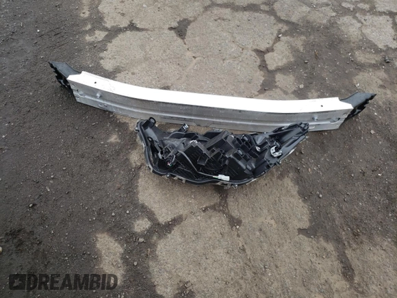 2023 Toyota RAV4 Hybrid XLE с VIN JTMRWRFV3PD202783, выставлен на аукционе Copart как лот 57308055 с пробегом 60 923 миль миль и Списание • Salvage title. История ставок и продаж доступна на DreamBid. Изображение 12.
