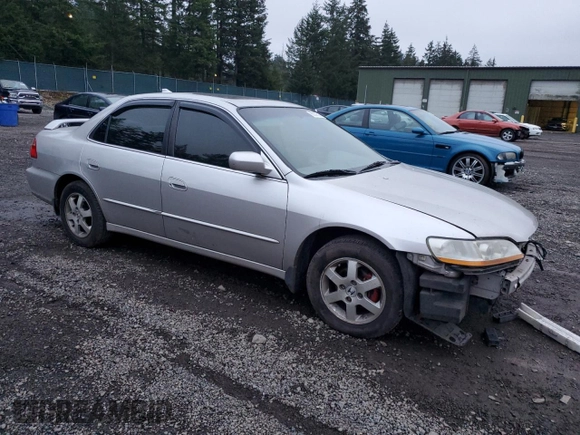 1998 Honda Accord EX with VIN 1HGCG5553WA120695, listed as a Copart auction lot 88338535 with 202,771 mi miles and Salvage title. Bid and sale history available at DreamBid. Image 4.