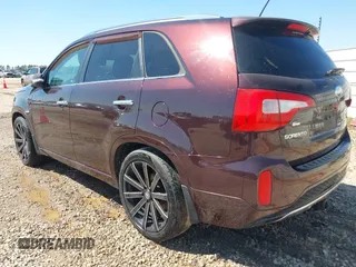 2014 Kia Sorento SX with VIN 5XYKW4A71EG478701, listed as a IAAI auction lot 41779045 with 197,896 mi miles. Bid and sale history available at carsss.com. Image 3.