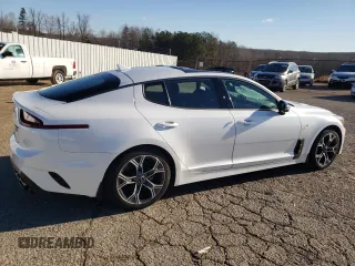 2020 Kia Stinger GT-Line with VIN KNAE15LA3L6079196, listed as a Copart auction lot 45586955 with 31,948 mi miles and Salvage Title. Bid and sale history available at DreamBid. Image 3.