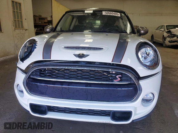 2017 MINI Hardtop Cooper S with VIN WMWXP7C38H2A45812, listed as a Copart auction lot 50660495 with 81,628 mi miles and Clean Title. Bid and sale history available at DreamBid. Image 5.