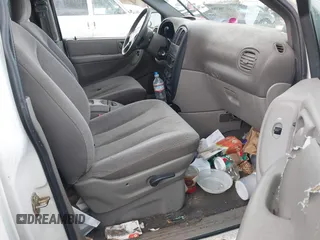 2003 Dodge Caravan Sport z VIN 2D4GP44L43R236945, wystawiony jako IAAI lot #41798386 z przebiegiem 143 904 mil mil oraz . Historia ofert i sprzedaży dostępna na DreamBid. Obrazek 5.