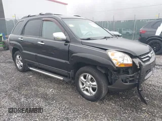 2008 Kia Sportage LX with VIN KNDJE723987527110, listed as a IAAI auction lot 42020008 with 197,810 mi miles and . Bid and sale history available at DreamBid. Image 1.