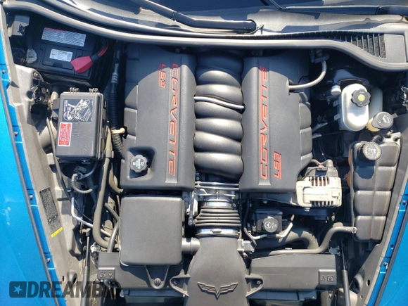 2009 Chevrolet Corvette 3LT z VIN 1G1YY26W795114864, wystawiony jako Copart lot #46570525 z przebiegiem 76 937 mil mil oraz Szkoda całkowita • Salvage title. Historia ofert i sprzedaży dostępna na DreamBid. Obrazek 11.