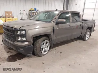 2015 Chevrolet Silverado 1500 LT with VIN 3GCUKREC3FG526470, listed as a IAAI auction lot 41242998 with 131,381 mi miles. Bid and sale history available at carsss.com. Image 17.