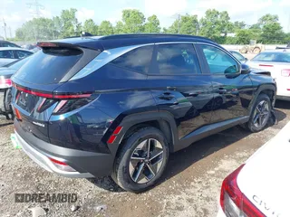 2025 Hyundai Tucson SEL Convenience with VIN KM8JCDD17SU292727, listed as a IAAI auction lot 42442616 with 4,292 mi miles and . Bid and sale history available at DreamBid. Image 4.