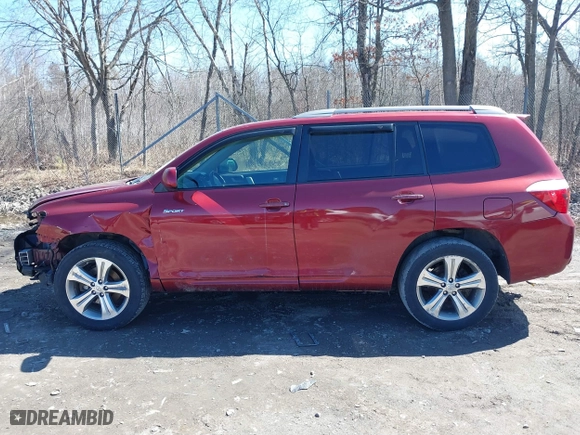 2009 Toyota Highlander Sport with VIN JTEES43A692116442, listed as a IAAI auction lot 41901241 with 316,874 mi miles. Bid and sale history available at carsss.com. Image 14.