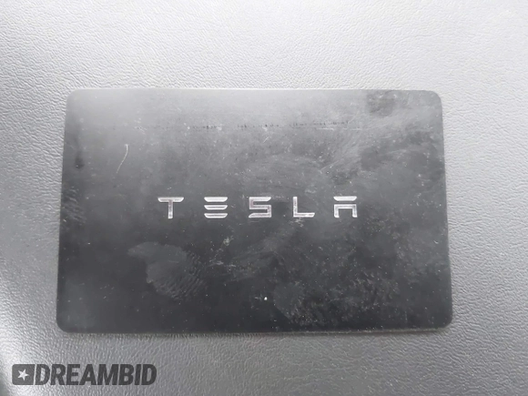 2024 Tesla Model Y Long Range z VIN 7SAYGDEE0RF078242, wystawiony jako IAAI lot #41808826 z przebiegiem 59 581 mil mil oraz . Historia ofert i sprzedaży dostępna na DreamBid. Obrazek 11.