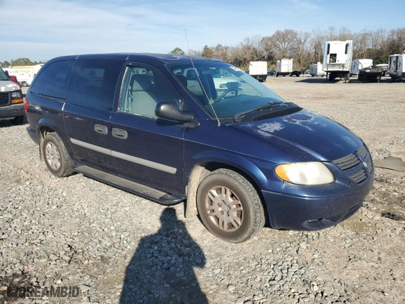 2006 Dodge Grand Caravan SE with VIN 1D4GP24R66B719476, listed as a Copart auction lot 43019595 with 32,681 mi miles and Salvage Title. Bid and sale history available at carsss.com. Image 4.