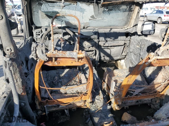 2006 Jeep Wrangler SE with VIN 1J4FA29S06P781460, listed as a Copart auction lot 89009625 with Not Provided miles and Salvage Title. Bid and sale history available at carsss.com. Image 8.