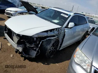 2022 Audi Q8 Premium Plus z VIN WA1EVBF14ND026730, wystawiony jako Copart lot #50299415 z przebiegiem 25 816 mil mil oraz Szkoda całkowita • Salvage title. Historia ofert i sprzedaży dostępna na DreamBid. Obrazek 1.