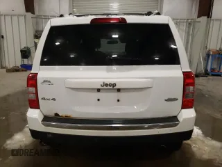 2011 Jeep Patriot Latitude X with VIN 1J4NF4GB2BD263910, listed as a Copart auction lot 84872014 with 162,067 mi miles and Salvage Title. Bid and sale history available at DreamBid. Image 6.