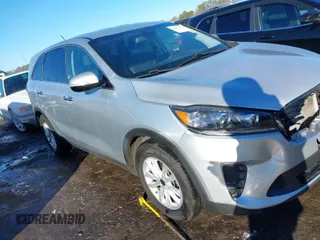 2020 Kia Sorento LX V6 with VIN 5XYPG4A55LG629103, listed as a IAAI auction lot 41353659 with 99,826 mi miles. Bid and sale history available at carsss.com. Image 1.