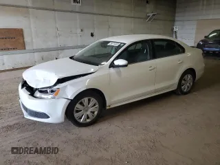 2013 Volkswagen Jetta SE z VIN 3VWDX7AJ3DM384563, wystawiony jako Copart lot #55074455 z przebiegiem 152 157 mil mil oraz Czysty tytuł • Clean title. Historia ofert i sprzedaży dostępna na DreamBid. Obrazek 1.