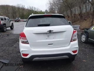 2020 Chevrolet Trax LT with VIN 3GNCJPSB6LL185803, listed as a IAAI auction lot 41915320 with 88,214 mi miles. Bid and sale history available at carsss.com. Image 17.