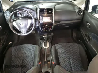 2018 Nissan Note SV z VIN 3N1CE2CP6JL352218, wystawiony jako Copart lot #61259655 z przebiegiem 47 697 mil mil oraz Szkoda całkowita • Salvage title. Historia ofert i sprzedaży dostępna na DreamBid. Obrazek 8.