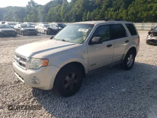2008 Ford Escape XLT with VIN 1FMCU03178KD39680, listed as a Copart auction lot 62017805 with 149,799 mi miles and Salvage title. Bid and sale history available at DreamBid. Image 1.