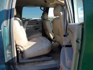 2002 Chevrolet Suburban LT with VIN 3GNFK16Z32G322198, listed as a IAAI auction lot 41524666 with Not provided miles and . Bid and sale history available at DreamBid. Image 8.