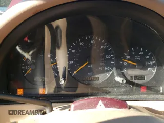 2000 Mercedes-Benz M 320/430/500 z VIN 4JGAB54E2YA215799, wystawiony jako Copart lot #44352735 z przebiegiem 178 269 mil mil oraz Czysty tytuł • Clean title. Historia ofert i sprzedaży dostępna na DreamBid. Obrazek 9.