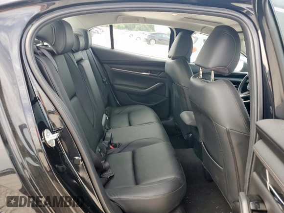2021 Mazda 3 Preferred with VIN JM1BPACL6M1331486, listed as a Copart auction lot 60196775 with 67,682 mi miles and Salvage title. Bid and sale history available at DreamBid. Image 10.