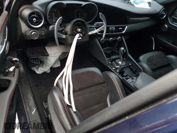 2019 Alfa Romeo Giulia Quadrifoglio with VIN ZARFAMEV7K7611582, listed as a Copart auction lot 45458235 with Not provided miles and Clean title. Bid and sale history available at DreamBid. Image 8.