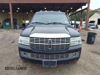 2008 Lincoln Navigator with VIN 5LMFU28578LJ17779, listed as a IAAI auction lot 42609056 with 150,598 mi miles and . Bid and sale history available at DreamBid. Image 12.