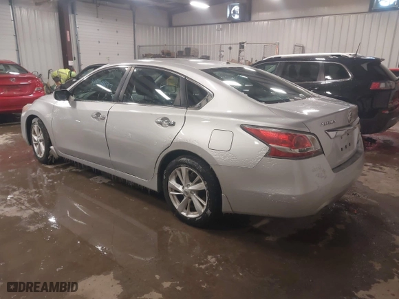 2014 Nissan Altima 2.5 SV with VIN 1N4AL3AP3EC133906, listed as a IAAI auction lot 41598697 with 155,939 mi miles. Bid and sale history available at carsss.com. Image 3.