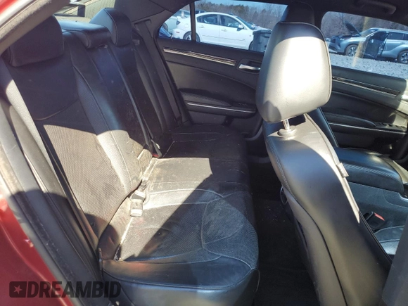 2013 Chrysler 300 C z VIN 2C3CCAET2DH556068, wystawiony jako Copart lot #47098345 z przebiegiem 134 872 mil mil oraz Szkoda całkowita • Salvage title. Historia ofert i sprzedaży dostępna na DreamBid. Obrazek 10.