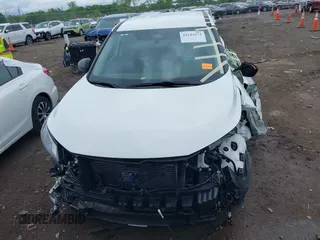 2023 Nissan Rogue S z VIN 5N1BT3AB8PC850965, wystawiony jako IAAI lot #42242674 z przebiegiem 34 280 mil mil oraz . Historia ofert i sprzedaży dostępna na DreamBid. Obrazek 13.